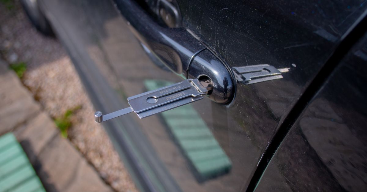 Chevrolet car key fob — Markham Locksmiths